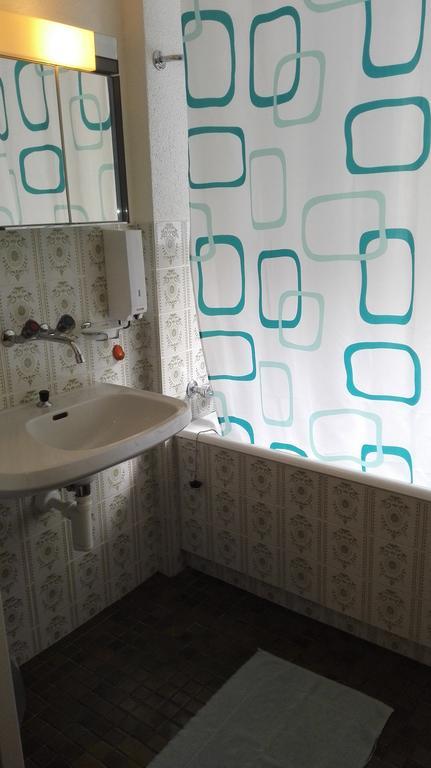 Hotel Frohsinn Erstfeld Room photo